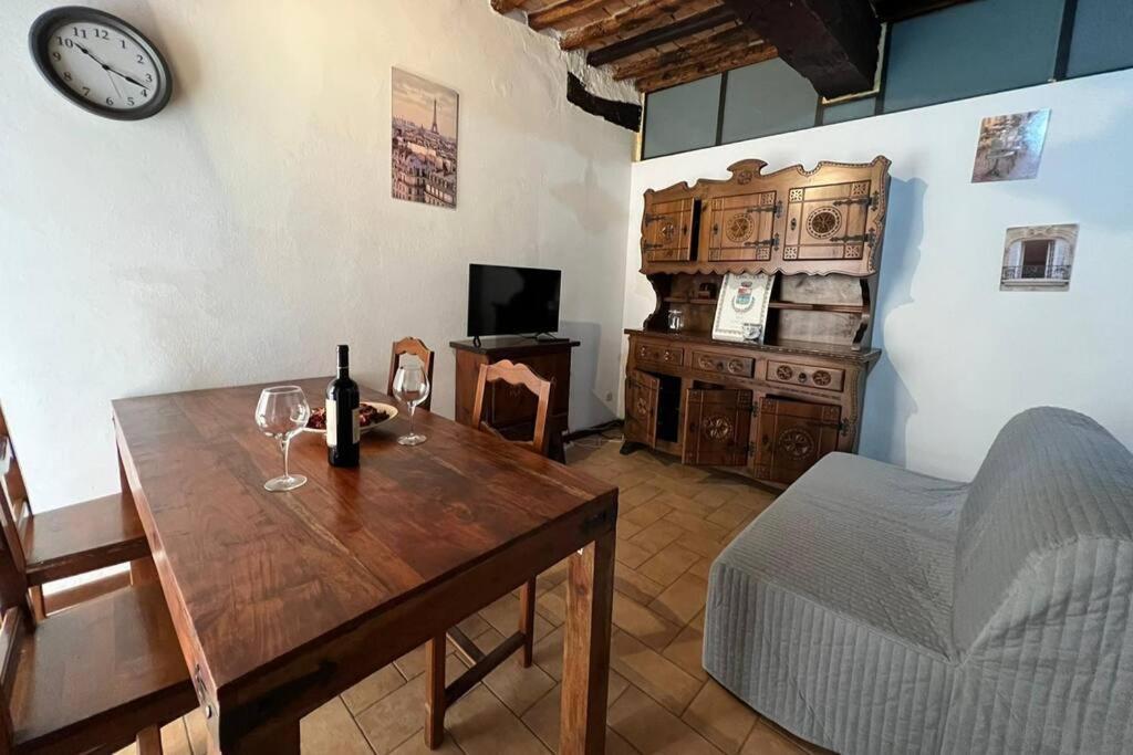 L'Angolo Del Barbacane Terricciola Exterior foto